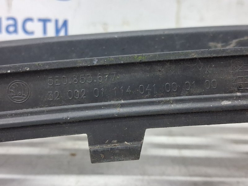 Решетка бампера центральная Skoda Octavia 2013-2020 5E0853677 (Арт. 80687) Киев - изображение 4