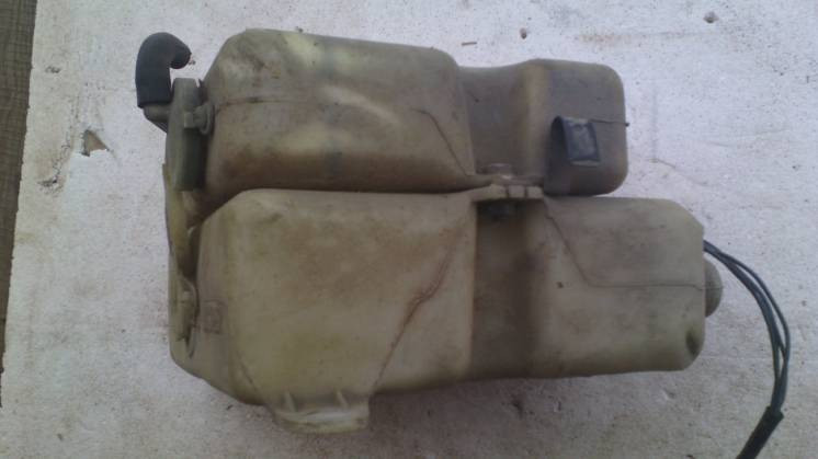 Бачок розширювальний Мазда 626 86 р.в. оригінал Вінниця - зображення 4