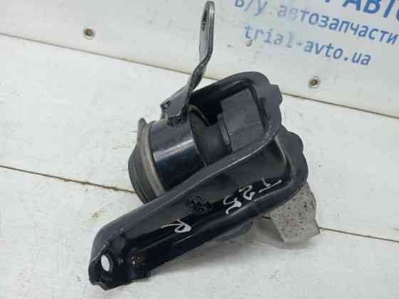 Подушка ДВС правая Toyota Avensis 2002-2010 123050D051 (Арт. 60829) Київ