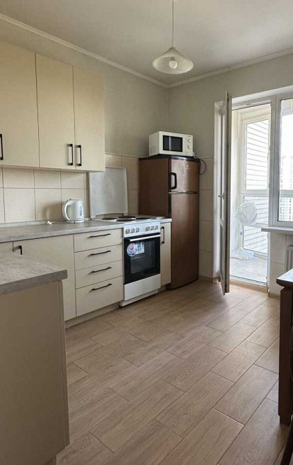 долгосрочная аренда 1-к квартира Киев, Дарницкий, 16000 грн./мес. Киев - изображение 1