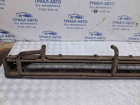 Подножка Mitsubishi Pajero Sport K9 3.0 БЕНЗИН 6G72 1996 лев. (б/у) Киев