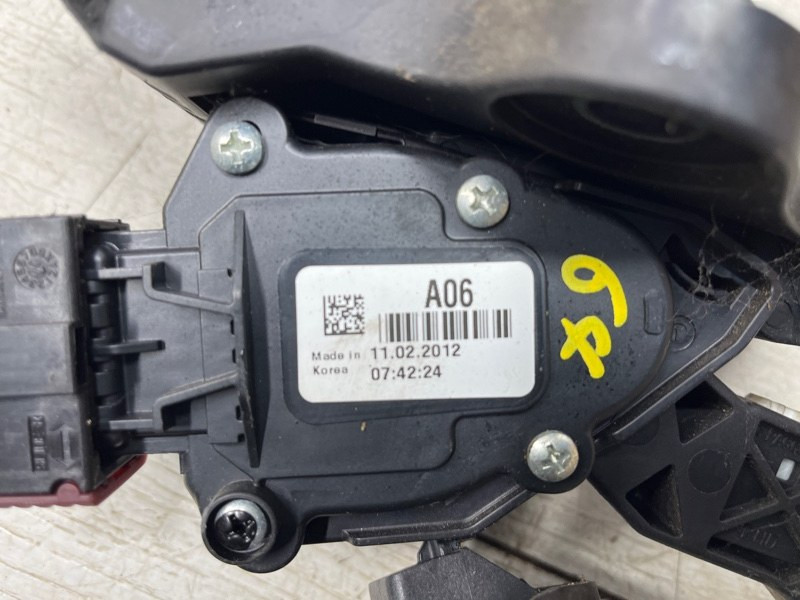 Педаль газа Hyundai Santa fe CM 2.2 DIESEL D4HB 2005 (б/у) Київ - зображення 6