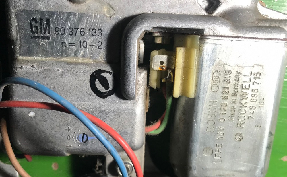 Бу моторчик люка Opel Vectra A, Omega A, Frontera A, 90376133 , 0130821819 Кропивницкий - изображение 1