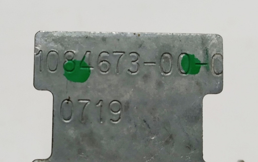 Кронштейн крепления высоковольтной электропроводки порта зарядки Tesla model 3 1067954-00-E Київ - зображення 5