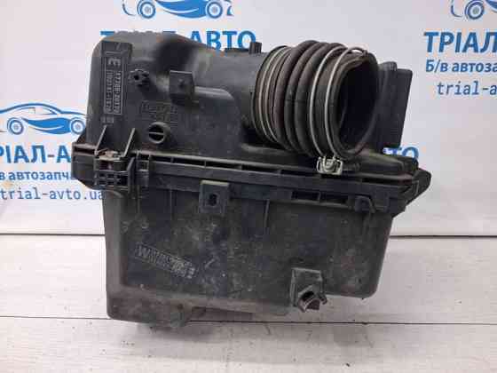 Корпус воздушного фильтра Toyota Camry XV30 3.0 БЕНЗИН 1MZFE 2001 (б/у) Київ