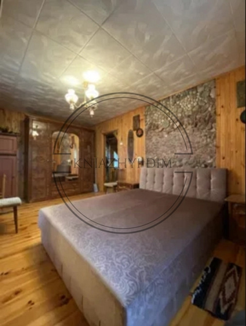 Продаж будинку з гаражем в мальовничому місці,біля озера і лісу у смт Лісове. № 2211608 Киев - изображение 1