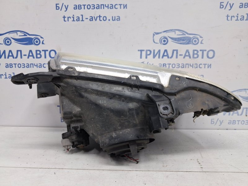 Фара правая галоген Mitsubishi Pajero Wagon 3 3.2 ДИЗЕЛЬ 4M41 1999 (б/у) Київ - зображення 7