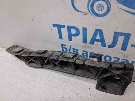 Кронштейн бампера передний правый Kia Ceed 2006-2012 865141H000 (Арт. 84839) Киев