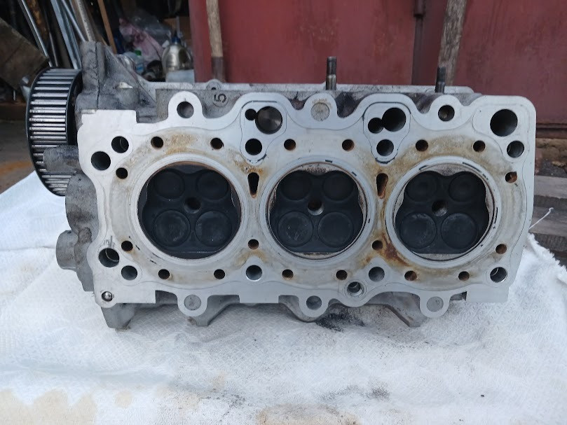 Головка блоку Mazda Кседокс 2.0, V6, бензин, KF0510100G, KL0110135A Винница - изображение 1