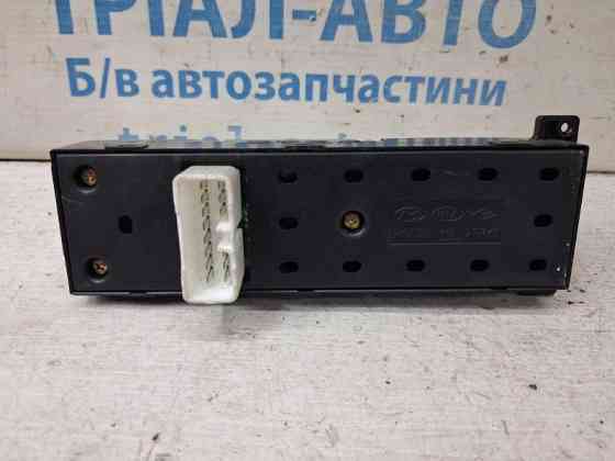 Блок управления стеклоподъемниками Hyundai Santa fe 2005-2012 93570-2B000-S4 (Арт. 85210) Київ