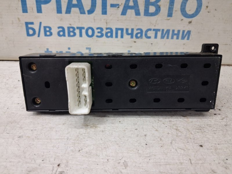 Блок управления стеклоподъемниками Hyundai Santa fe 2005-2012 93570-2B000-S4 (Арт. 85210) Київ - зображення 5