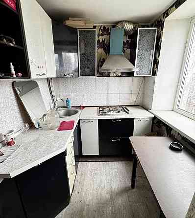 Продам 2-к квартиру в кирпичном доме на Сухомлинского Днепр