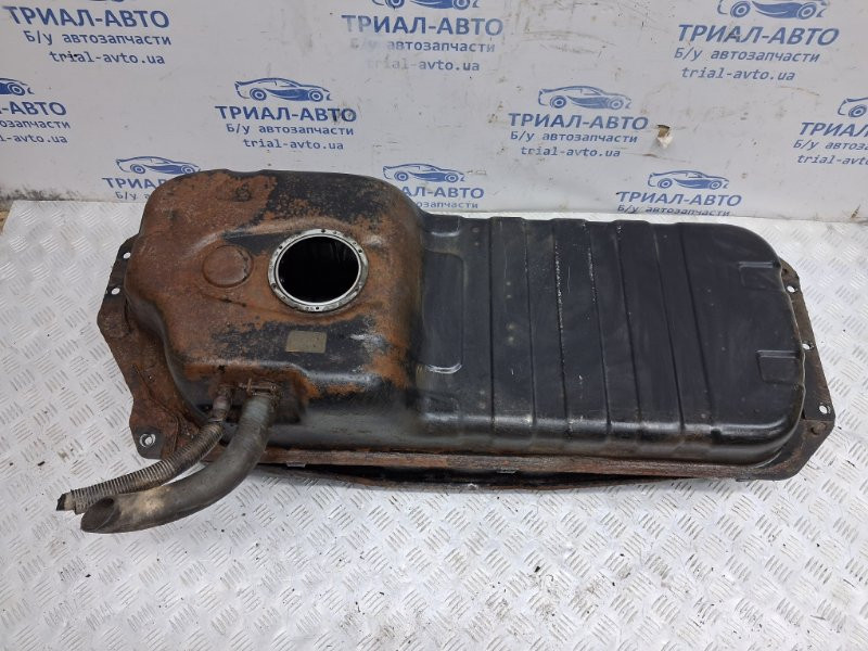 Бак топливный металлический Kia Sorento BL 2.5 DIESEL D4CB 2002 (б/у) Київ - зображення 2