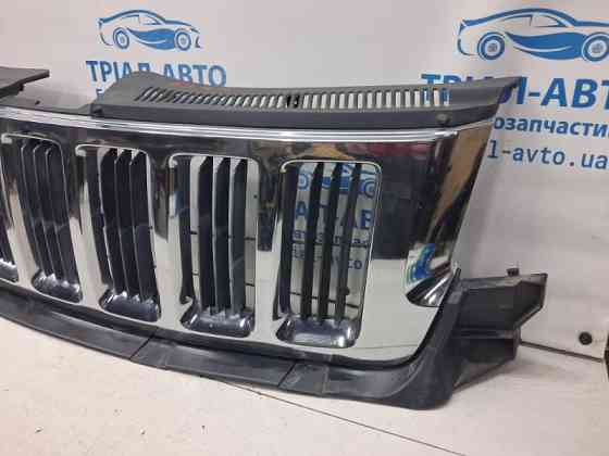 Решетка радиатора Jeep Grand Cherokee WK2 3.6 БЕНЗИН ERB 2010 (б/у) Киев