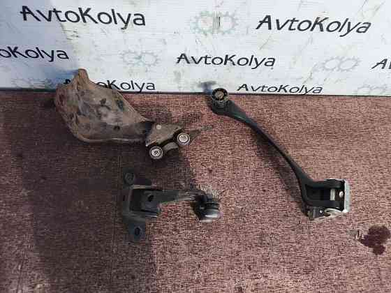 Ролики правой боковой сдвижной двери Citroen Jumpy 1996-2006 (комплект) Ковель