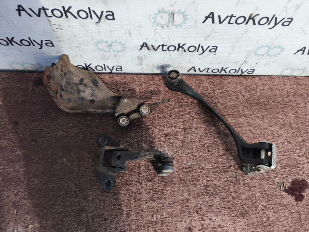 Ролики правой боковой сдвижной двери Citroen Jumpy 1996-2006 (комплект) Ковель - зображення 1