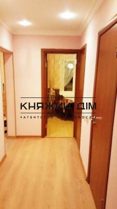 Просторная, раздельная 3-х к. кв. возле ст. м. Харьковская. № 11135523 Киев - изображение 2