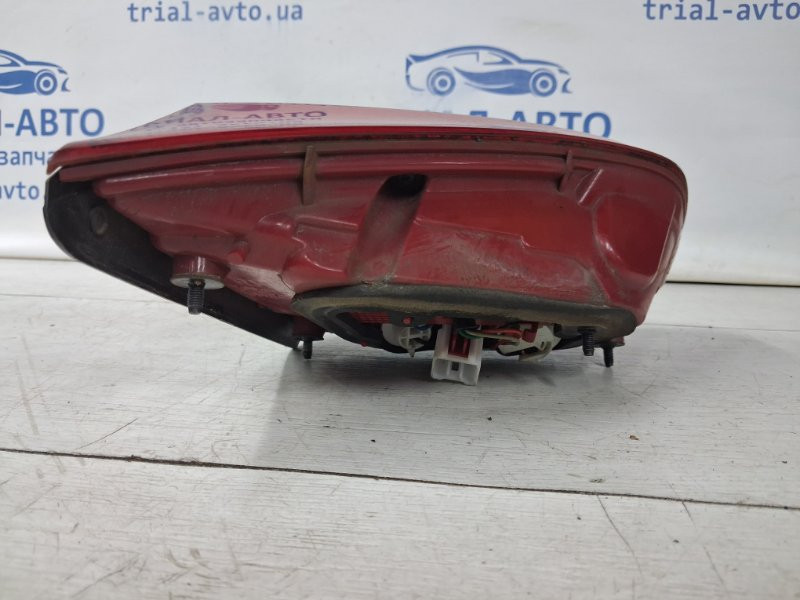 Фонарь задний внутренний правый Kia Ceed JD 1.6 DIESEL D4FB 2012 (б/у) Київ - зображення 4