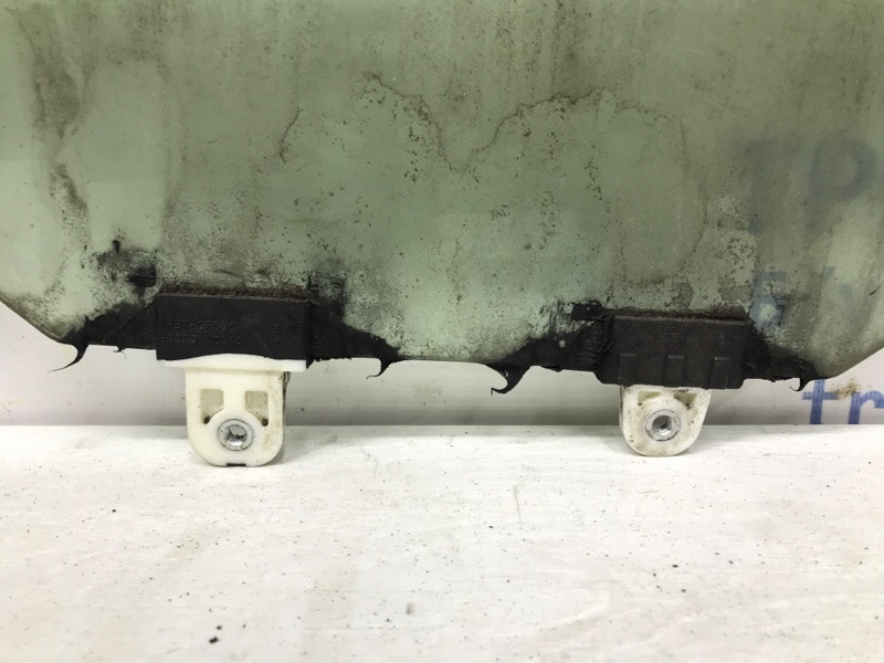 Стекло двери переднее правое Nissan X-Trail T32 1.6 DIESEL R9M 2014 (б/у) Київ - зображення 2