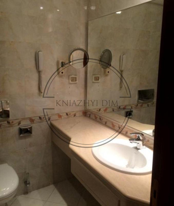 Без комиссии. Нежилое помещение класса А ,на Бессарабской площади .Код объекта № 1414035 Київ - зображення 4