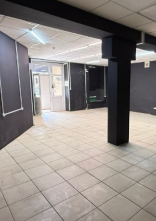 Дарниця метро,вул Черчилля 29,приміщення 80м Київ