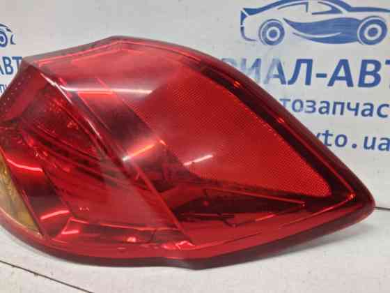 Фонарь задний внешний правый Kia Ceed 2012-2018 92402-A2020 (Арт. 59894) Киев