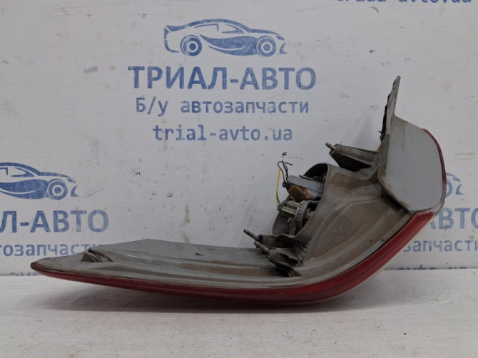 Фонарь задний внешний левый Toyota Camry 40 2.4 БЕНЗИН 2AZFE 2006 (б/у) Киев - изображение 7