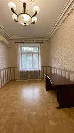 долгосрочная аренда 3-к квартира Киев, Печерский, 1400 $/мес. Киев