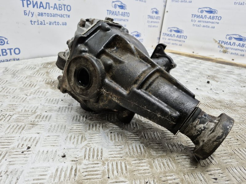 Редуктор передний Kia Sorento BL 2.5 DIESEL D4CB 2002 (б/у) Київ - зображення 3