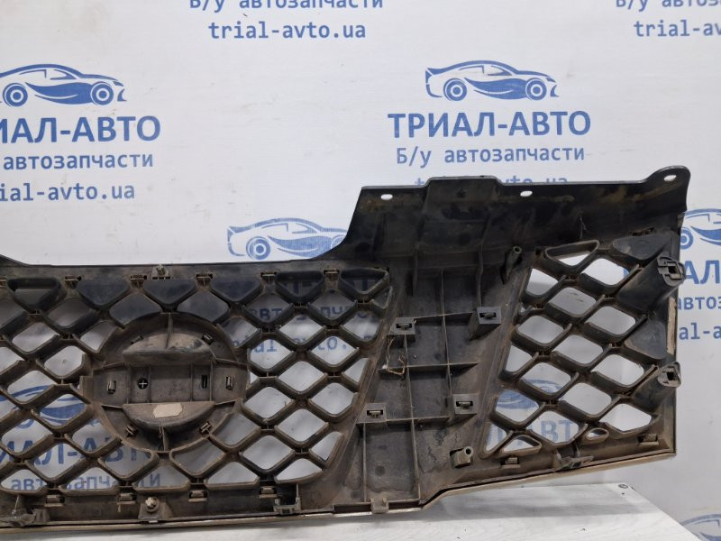 Решетка радиатора Nissan Navara D40 2.5 DIESEL YD25DDTI 2004 (б/у) Киев - изображение 7
