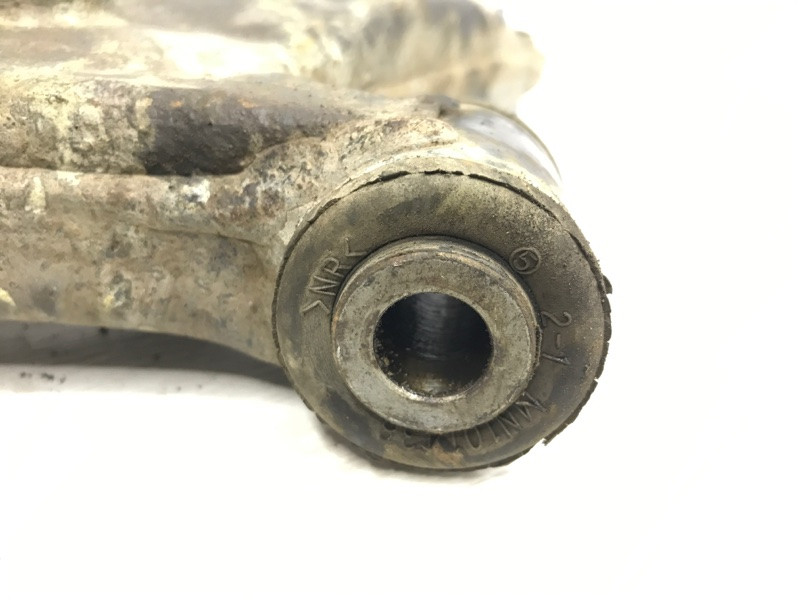 Рычаг левый Mitsubishi Lancer 9 1.6 БЕНЗИН 4G18 2003 (б/у) Киев - изображение 4