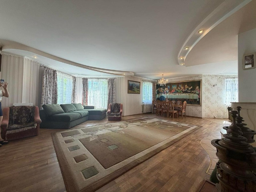 Просторий цегляний будинок 300 м² на 15 сотках з каміном, гаражем та зоною відпочинку Івано-Франківськ - зображення 8