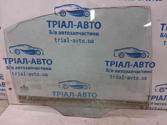 Стекло двери заднее правое Hyundai Sonata 2004-2010 834213K000 (Арт. 85336) Киев
