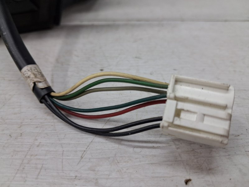 Зеркало правое Toyota Avensis T25 1.8 БЕНЗИН 1ZZFE 2002 (б/у) Киев - изображение 8