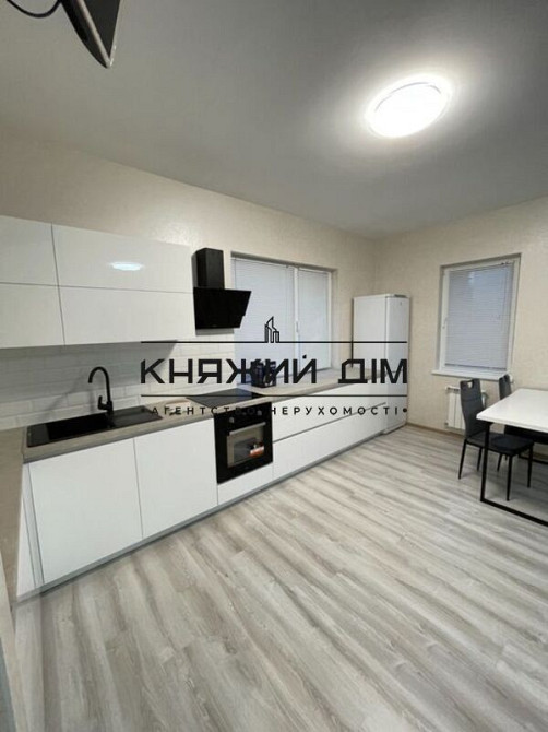 Оренда відмінного 2-х поверхового будинку в с. Гатне, код № 139200 Київ - зображення 1