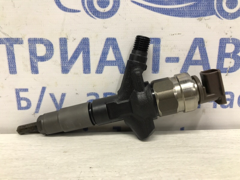 Форсунка топливная Subaru Forester SJ 2.0 DIESEL EE20Z 2012 (б/у) Киев - изображение 1