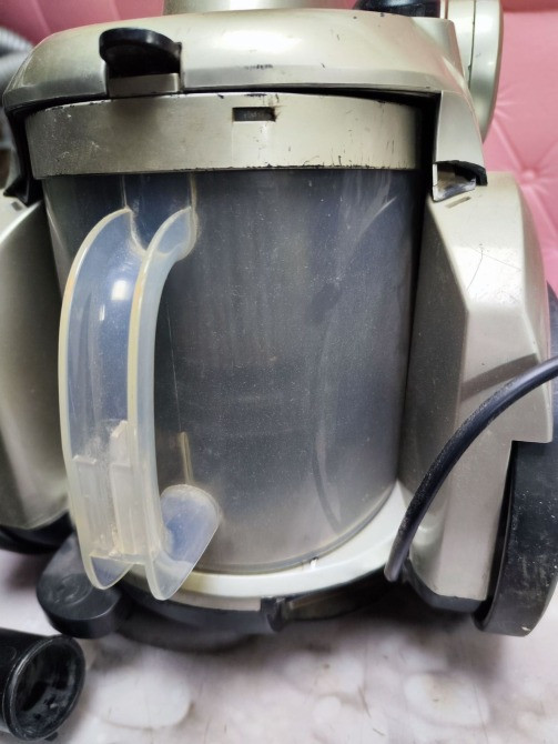 Пилосос безмішковий Alpari VCC-161BT grey Косів - зображення 3