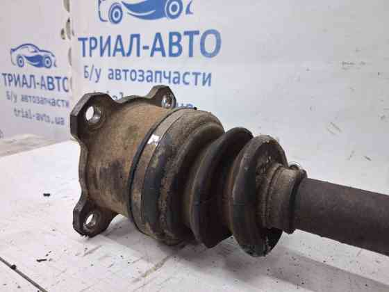 Привод передний правый МКПП Mitsubishi L200 KB 2.5 DIESEL 4D56 2006 (б/у) Киев