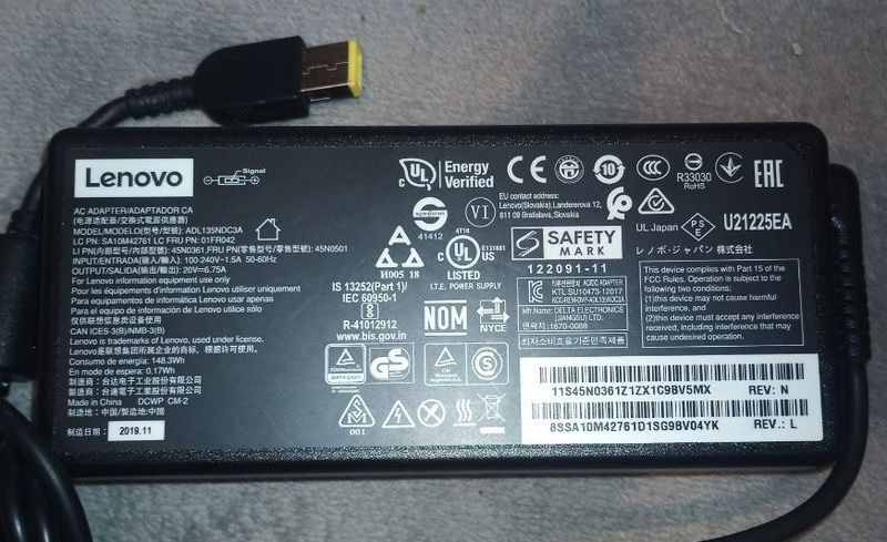 Блок питания Lenovo 135W Київ - зображення 4