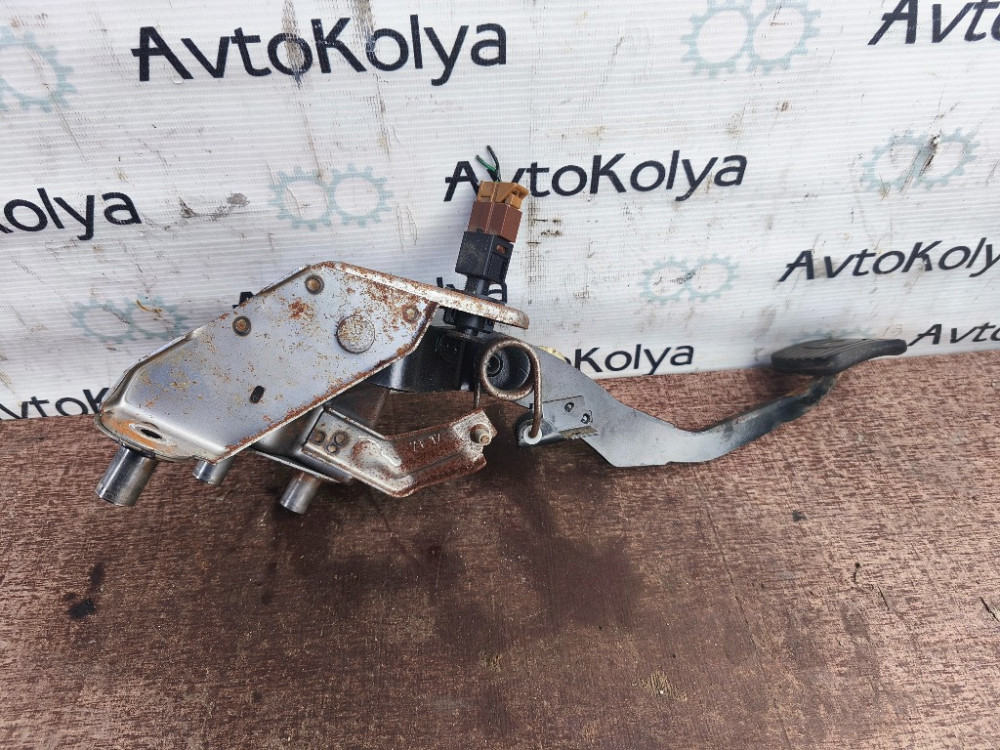 Педаль сцепления Nissan Note E11 1.5 dci 2005-2012 Ковель - зображення 4