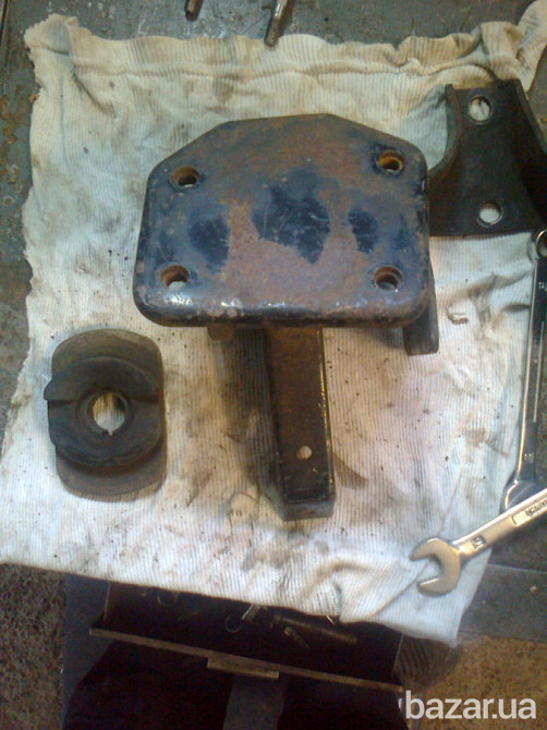 Подушка (опора) двигуна мв426900 а Міцубісі оригінал Винница - изображение 2