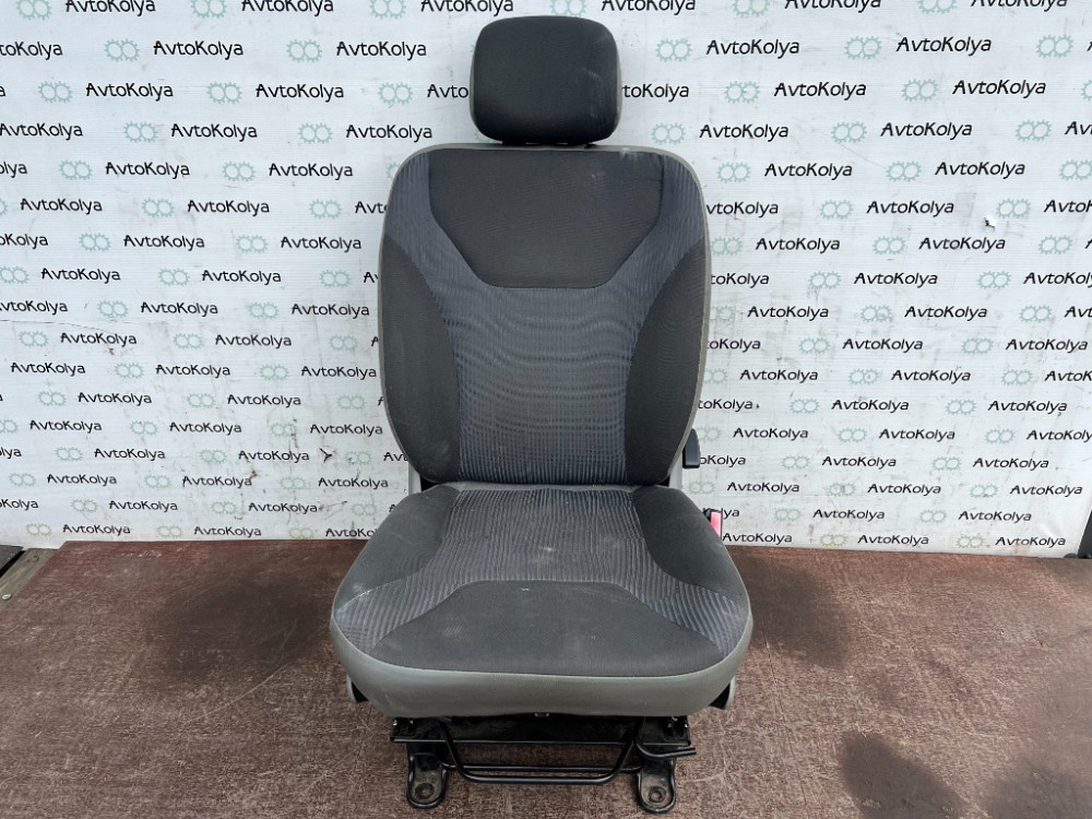 Сиденье переднее пассажира одинарное Opel Vivaro 2001-2013 Ковель - зображення 1