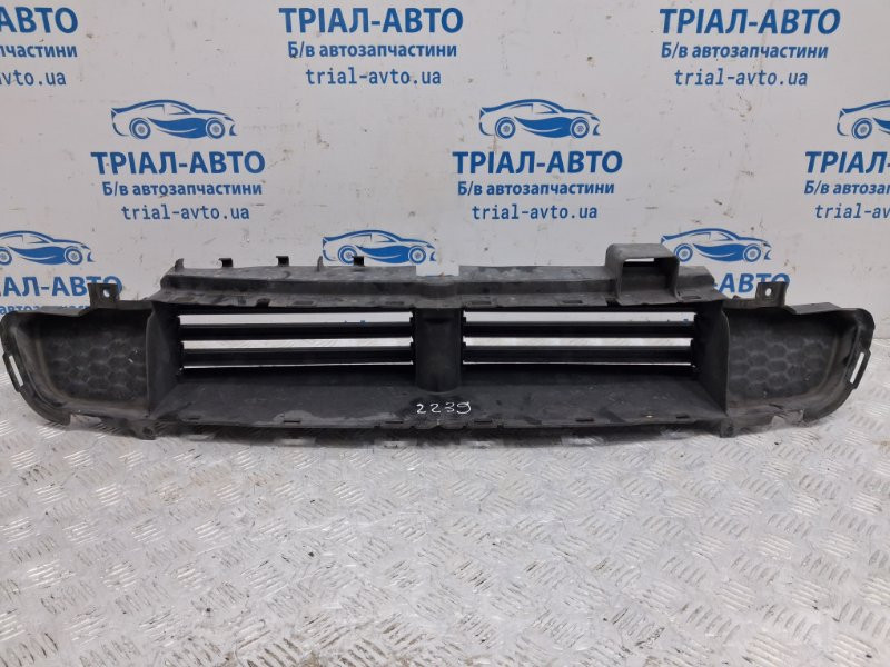 Дефлектор радиатора Jeep Cherokee KL 2.4 БЕНЗИН ED6 2013 (б/у) Киев - изображение 1