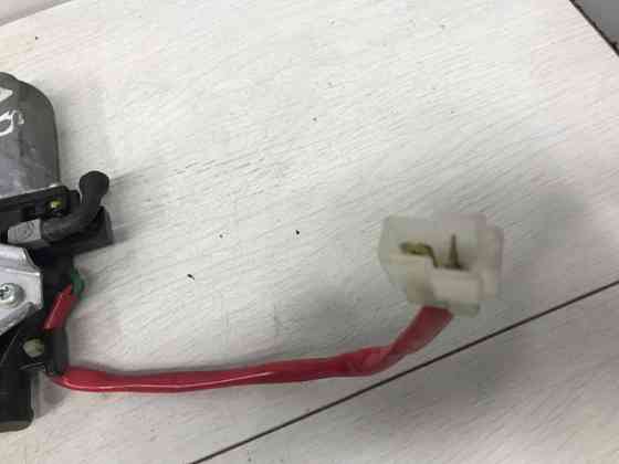 Стеклоподъемник передний правый Mitsubishi Pajero Sport K9 2.5 DIESEL 4D56 1996 (б/у) Київ