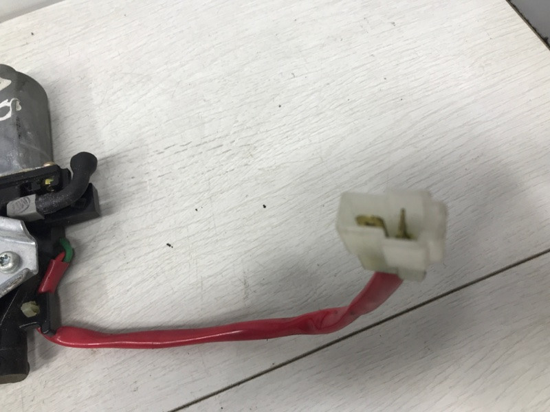 Стеклоподъемник передний правый Mitsubishi Pajero Sport K9 2.5 DIESEL 4D56 1996 (б/у) Київ - зображення 3