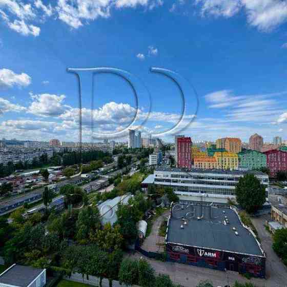 продажа 3-к квартира Киев, Днепровский, 140000 $ Киев