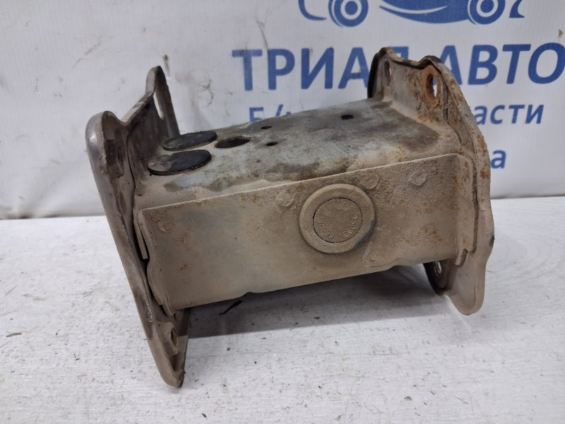 Кронштейн усилителя переднего бампера Kia Ceed ED 1.6 DIESEL D4FB 2006 прав. (б/у) Київ - зображення 4