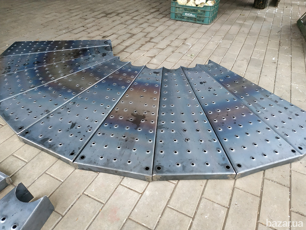 Ступень для винтовых лестниц шипованная/гладка стальная под приварку Харків - зображення 4