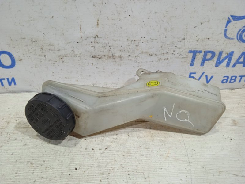 Бачок главного тормозного цилиндра Nissan Qashqai J10 2.0 БЕНЗИН MR20DE 2006 (б/у) Київ - зображення 2