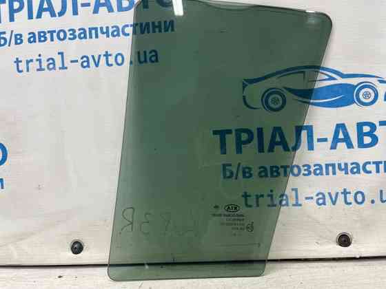Стекло двери задней правой (форточка) Kia Sportage 2010-2016 834273U010A (Арт. 70921) Киев